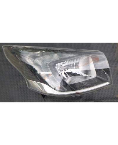 Opel Vivaro Reflektor Prawy 260100146r