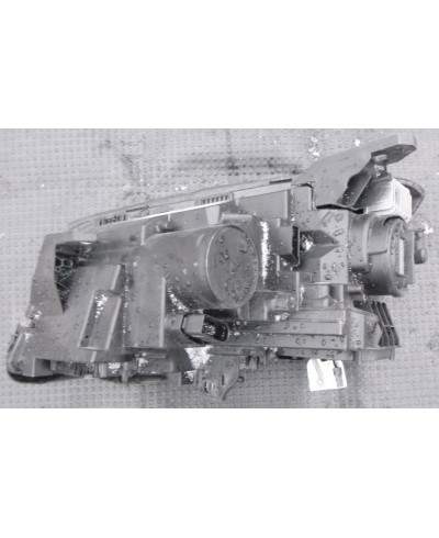 Mercedes GLA W156 Reflektor Prawy a1569063200