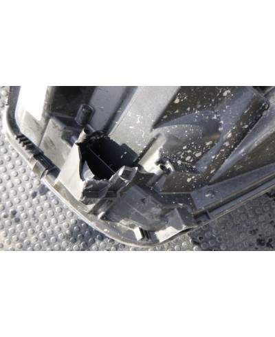 Dacia Duster Reflektor Prawy 260101133r