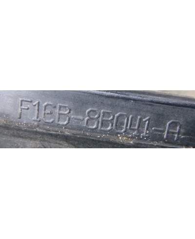 Ford Focus MK2 Pas Przedni