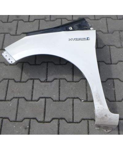 Toyota Yaris Błotnik Przód Lewy
