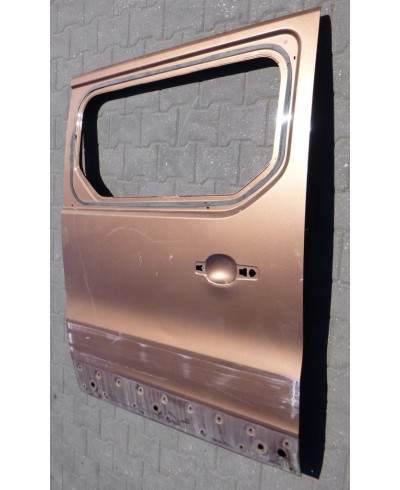 Renault Trafic Drzwi Prawe Przesuwne 821526835r