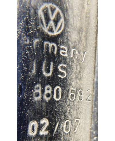 VW Passat B6 Błotnik Przód Prawy 3c0880682