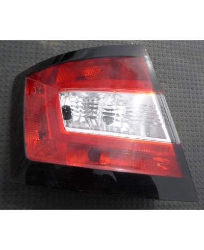 Skoda Fabia Lampa Lewy Tył 6v6945111