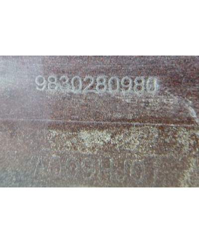 Opel Corsa F Zderzak Przód 9830280980