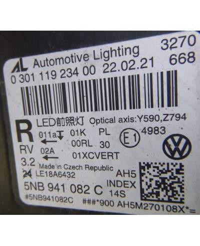 VW Tiguan Reflektor Prawy 5nb941082c