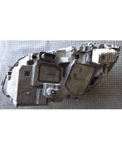 Mercedes C W205 Reflektor Prawy a2059062604