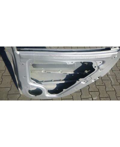Hyundai ix 20 Drzwi Prawy Tył