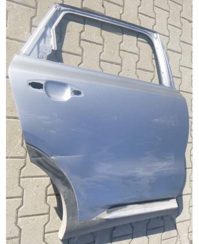 Kia Sorento Drzwi Tyl Prawe 77004c5000