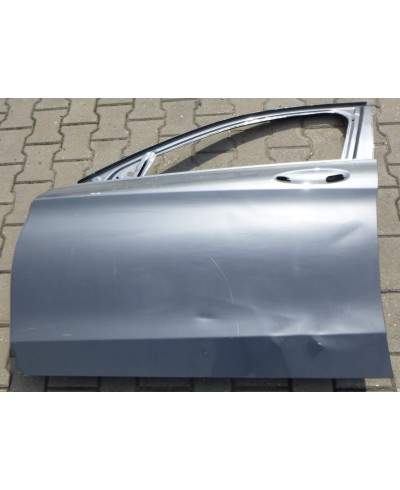 Mercedes C-klasa W205 Drzwi Lewy Przód A2057225118