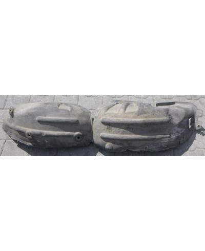 Renault Scenic Nadkole Plastikowe Tył Lewe 767498029r