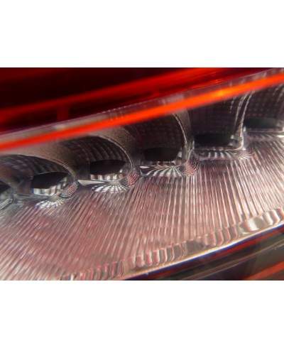 Mercedes B-klasa W246 Lampa Prawy Tył A046318