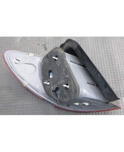 Mercedes B-klasa W246 Lampa Prawy Tył A046318