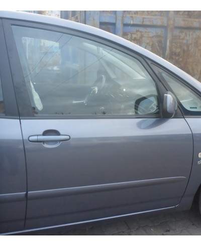 Toyota Corolla Verso I Drzwi Prawy Przód