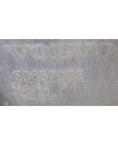 Volvo S40 Zderzak Przód 30657005