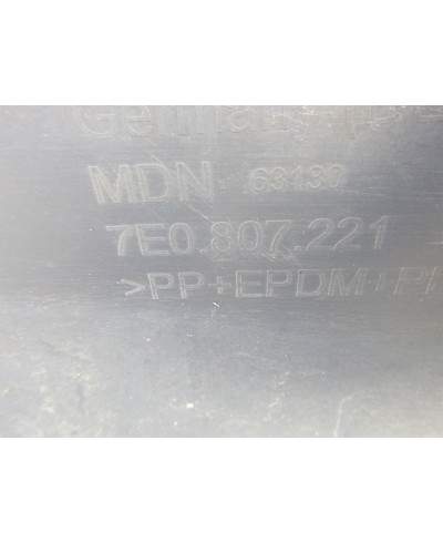 Volkswagen Transporter Zderzak Przód 7e0807221
