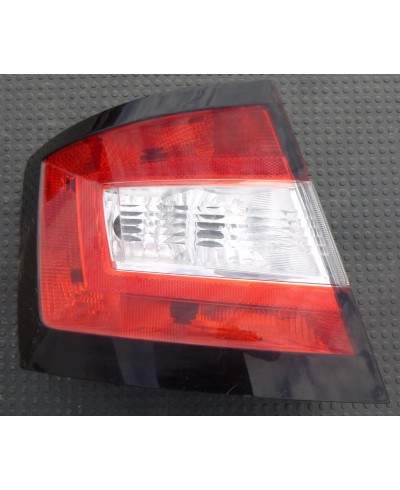 Skoda Fabia Lampa Lewy Tył 6v6945095
