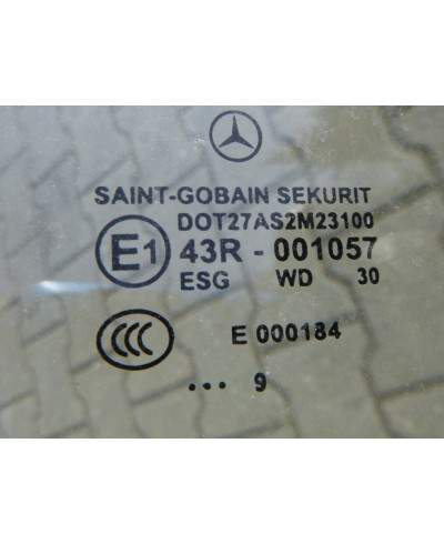 Mercedes W203 Szyba Karoseryjna A2036705912